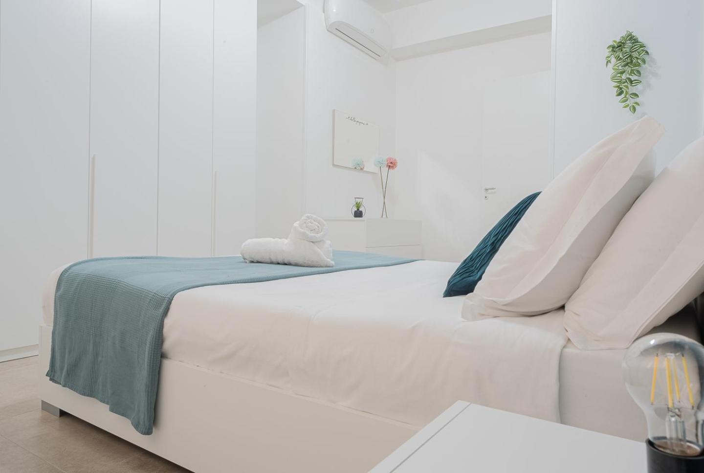Storia & Mare - Free Parking - Castello Carlo V Apartamento Crotone Exterior foto